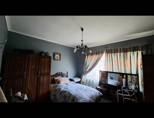 3 BEDROOM HOUSE FOR SALE IN VANDERBIJLPARK SW 2